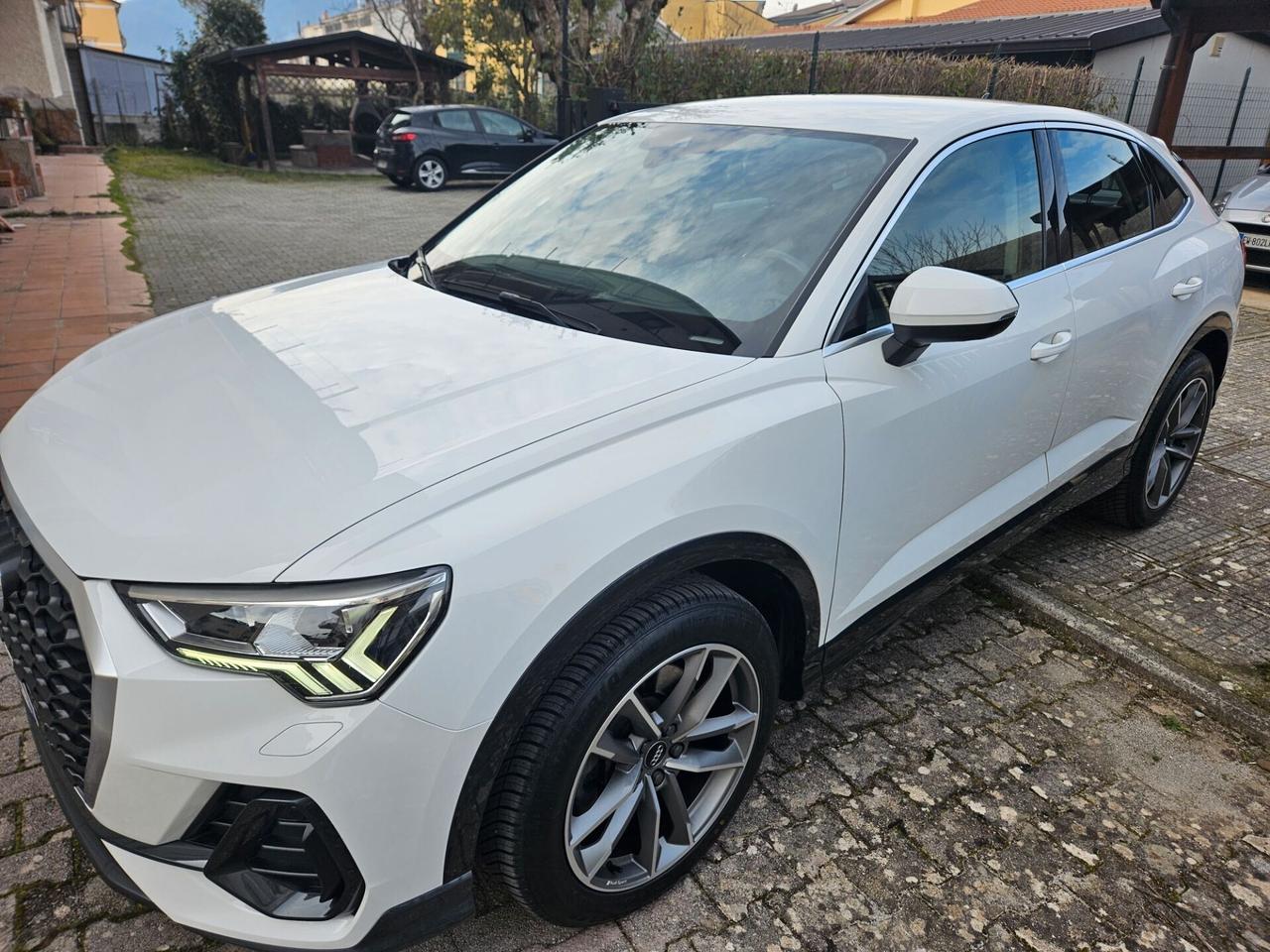 Audi Q3 SPB 40 2.0 TDI S tronic quattro