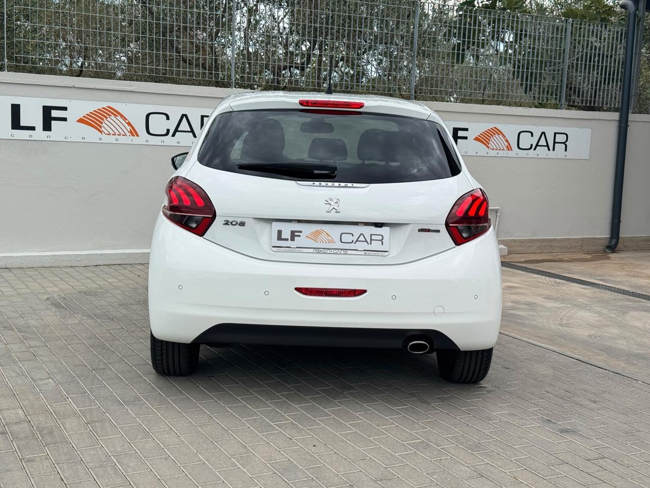 Peugeot 208 PureTech Turbo 110 cv EAT6 S&S 5 porte GT Line