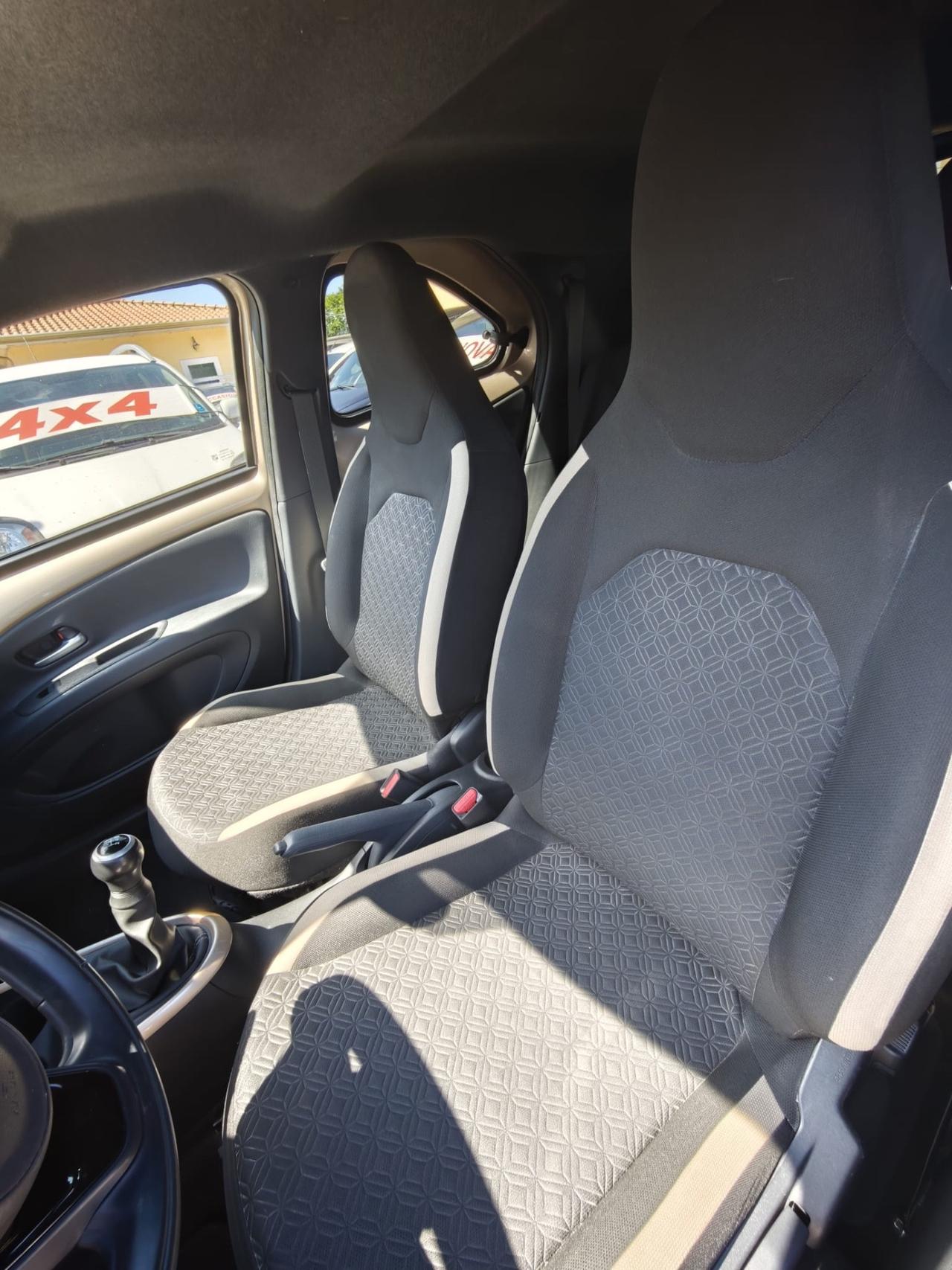Toyota Aygo X 1.0 VVT-i 72 CV 5 porte JBL Special Edition