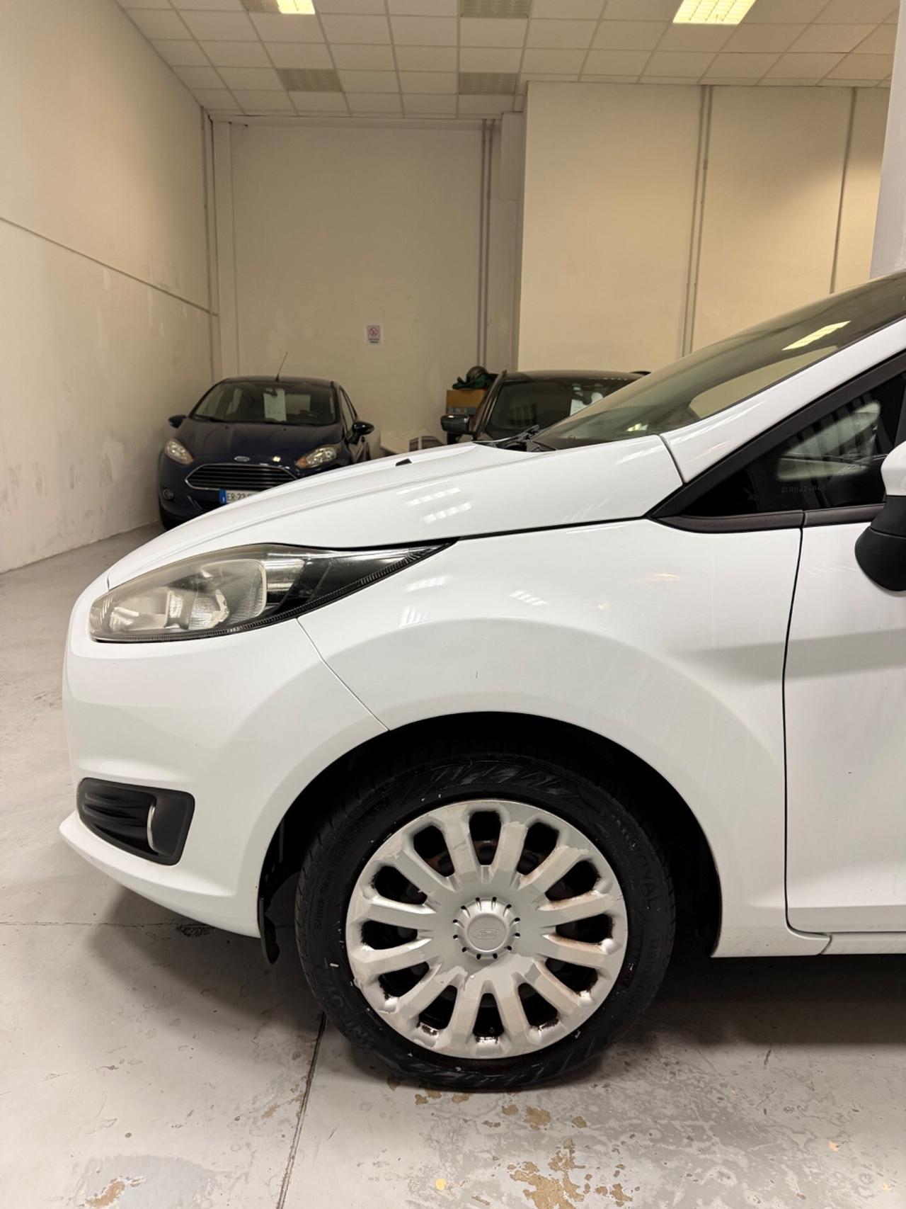 Ford Fiesta 1.4 5p. Bz.- GPL Titanium
