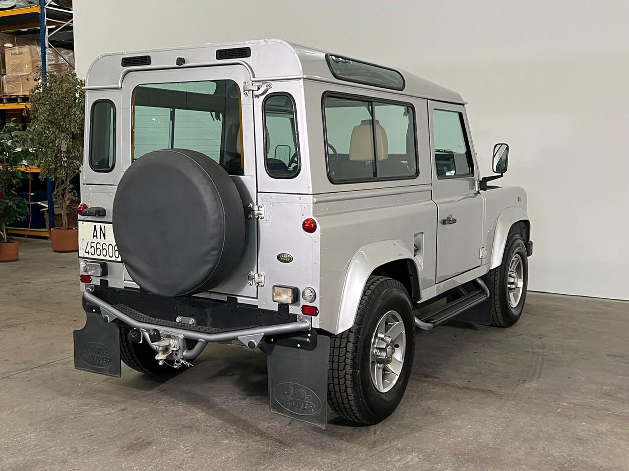 Land Rover Defender 90 diesel Hard-top