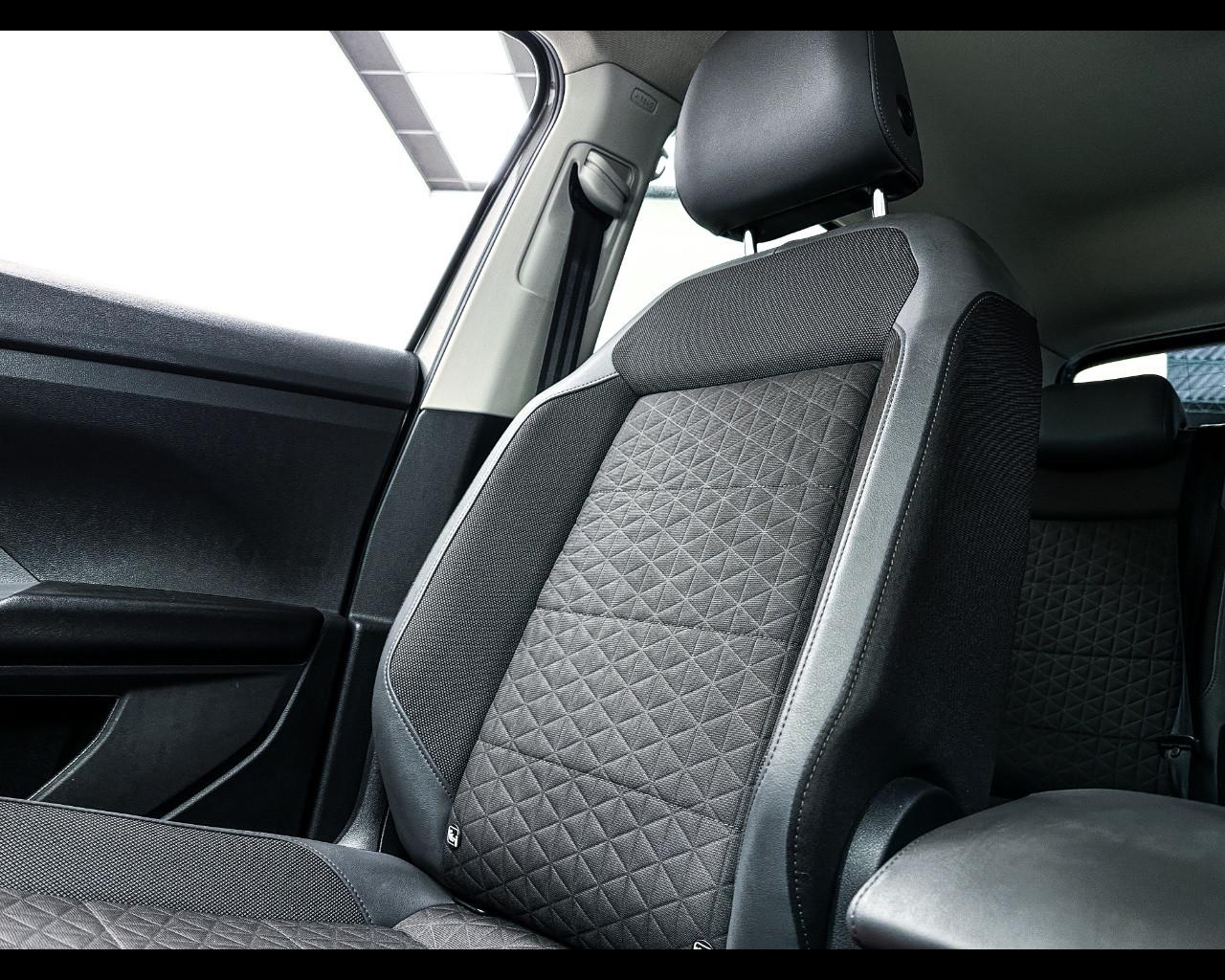 VOLKSWAGEN T-Cross - T-Cross 1.0 TSI 110 CV DSG Advanced