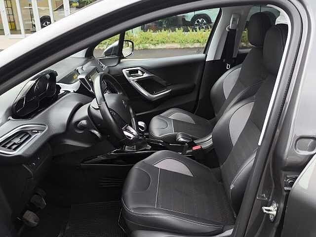 Peugeot 2008 BlueHDi 100 S&S Allure