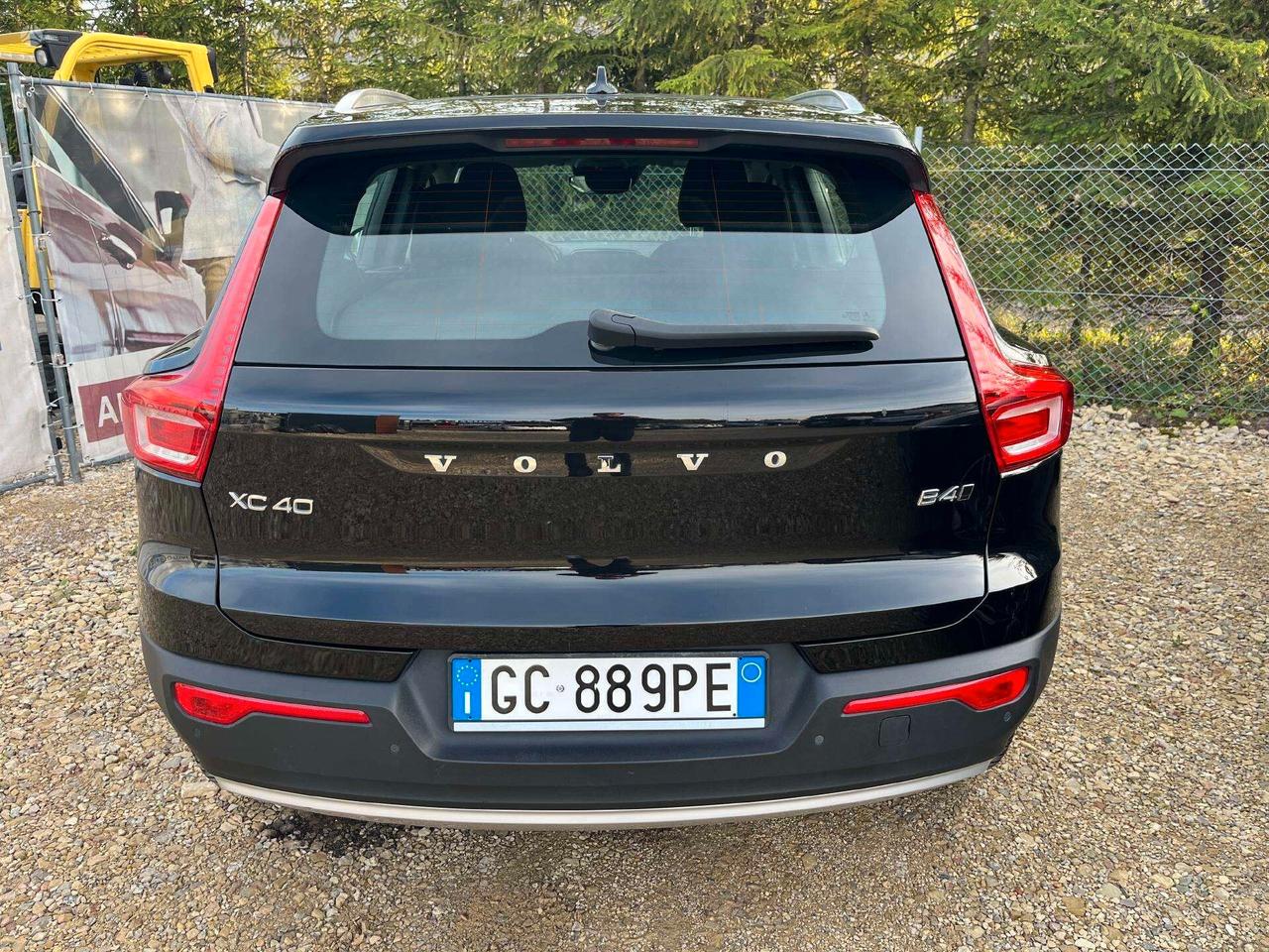 Volvo XC40 XC40, 2.0 l., SUV / crossove