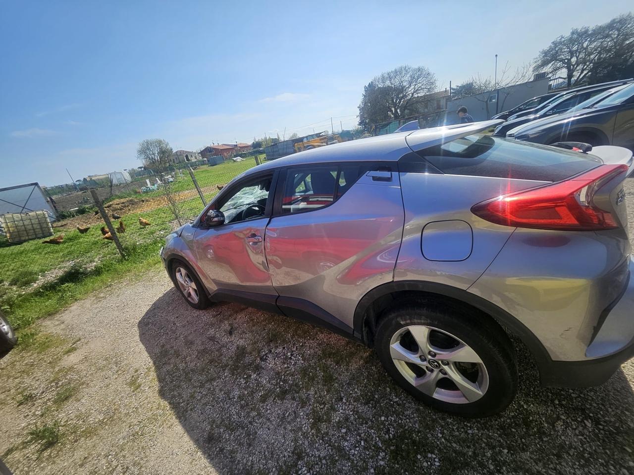 Toyota C-HR 1.8 Hybrid E-CVT Active INCIDENTATA