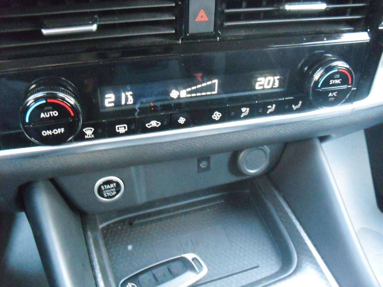 Nissan Qashqai MHEV 158 CV Xtronic N-Connecta, PARI AL NUOVO!!