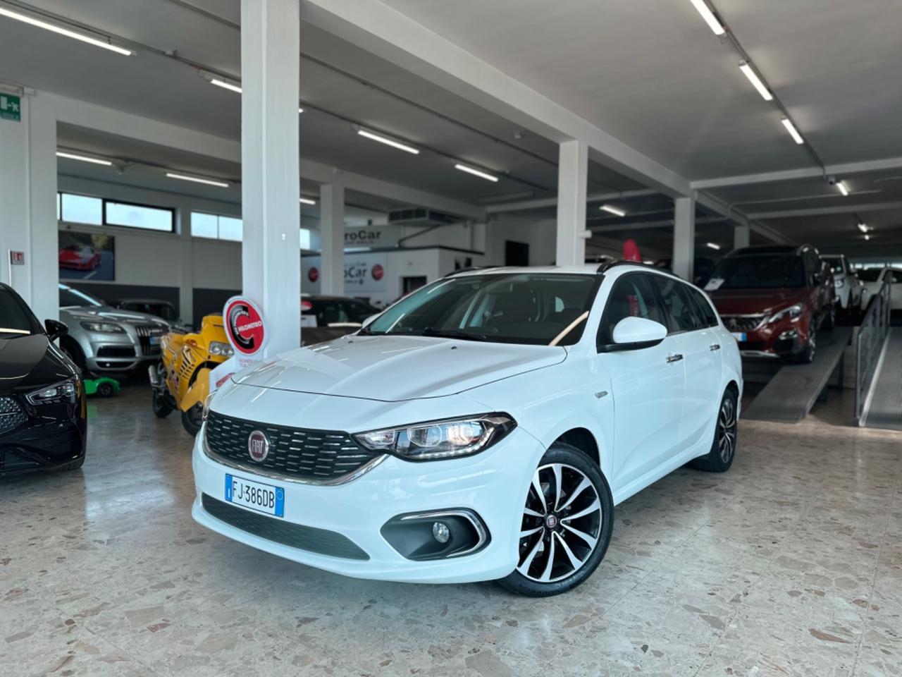 Fiat Tipo 1.4 95cv SW Lounge 11/2017 Neopatentati