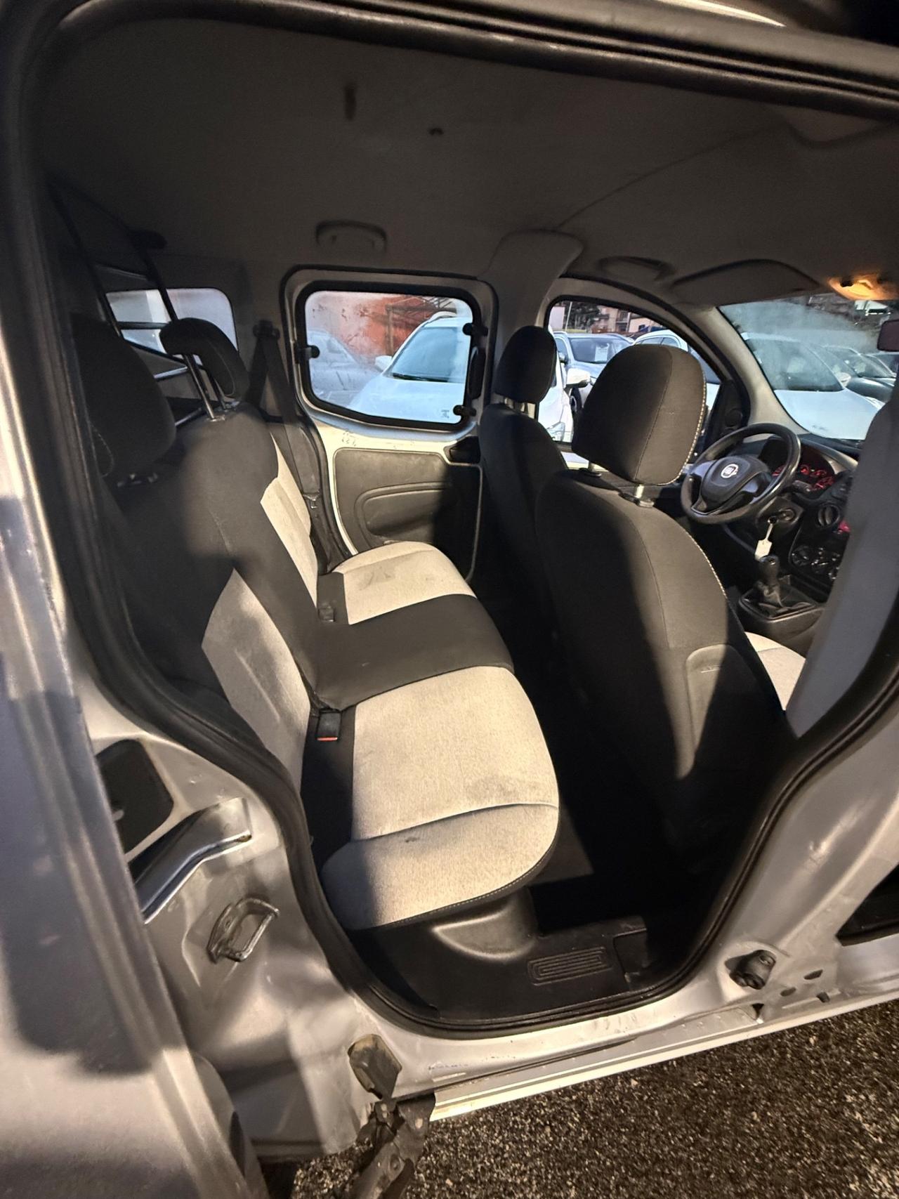 Fiat Qubo 1.3 MJT 95 CV Lounge-rate-permute-E6