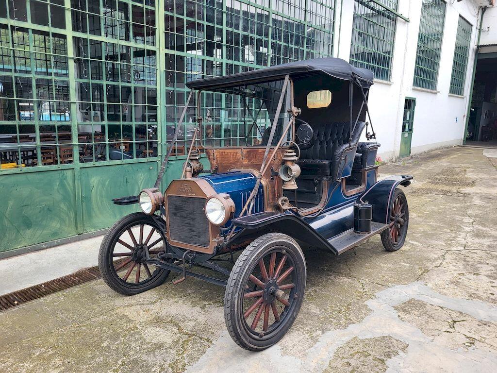 Ford Model T Roadster – 1911