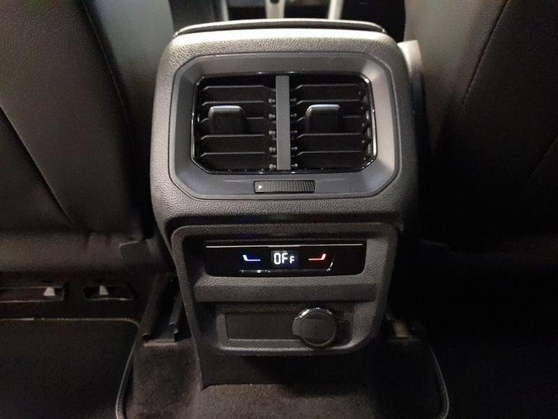 Volkswagen Tiguan 2.0 TSI R-Line DSG 4MOTION