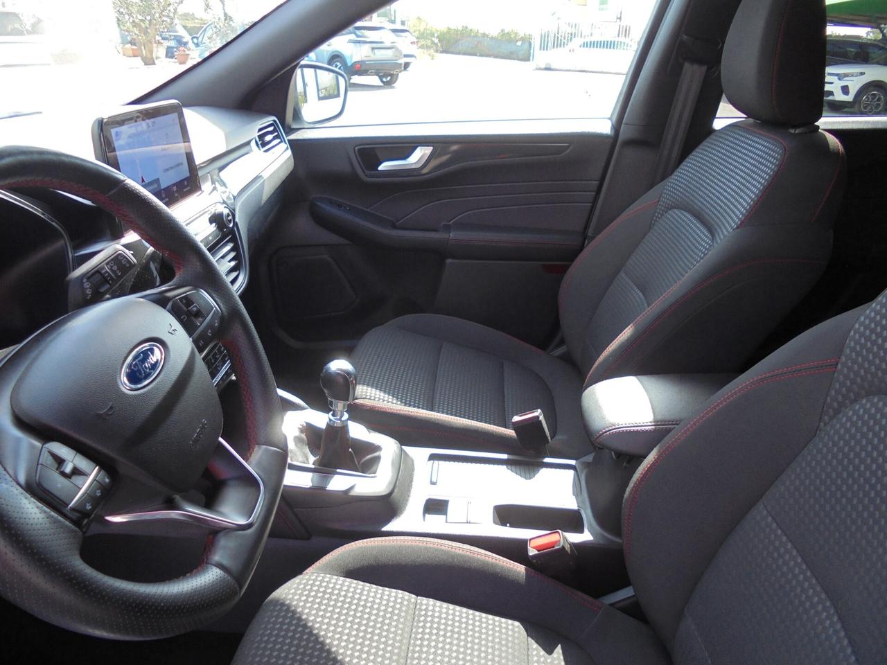 Ford Kuga 1.5 benzina EcoBoost 150 CV 2WD ST-Line