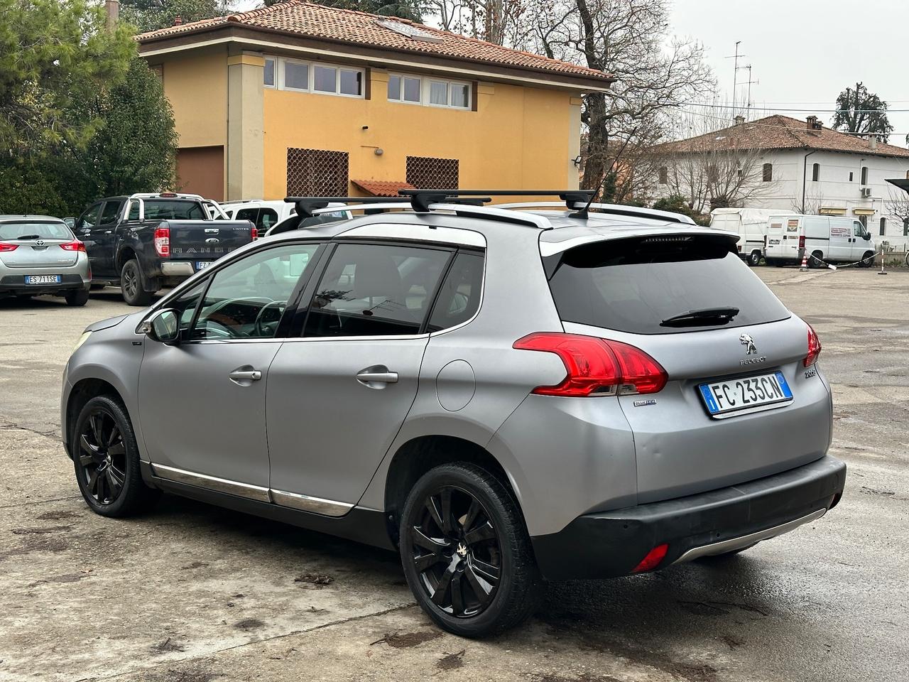 Peugeot 2008 BlueHDi 120 S&S Black Matt