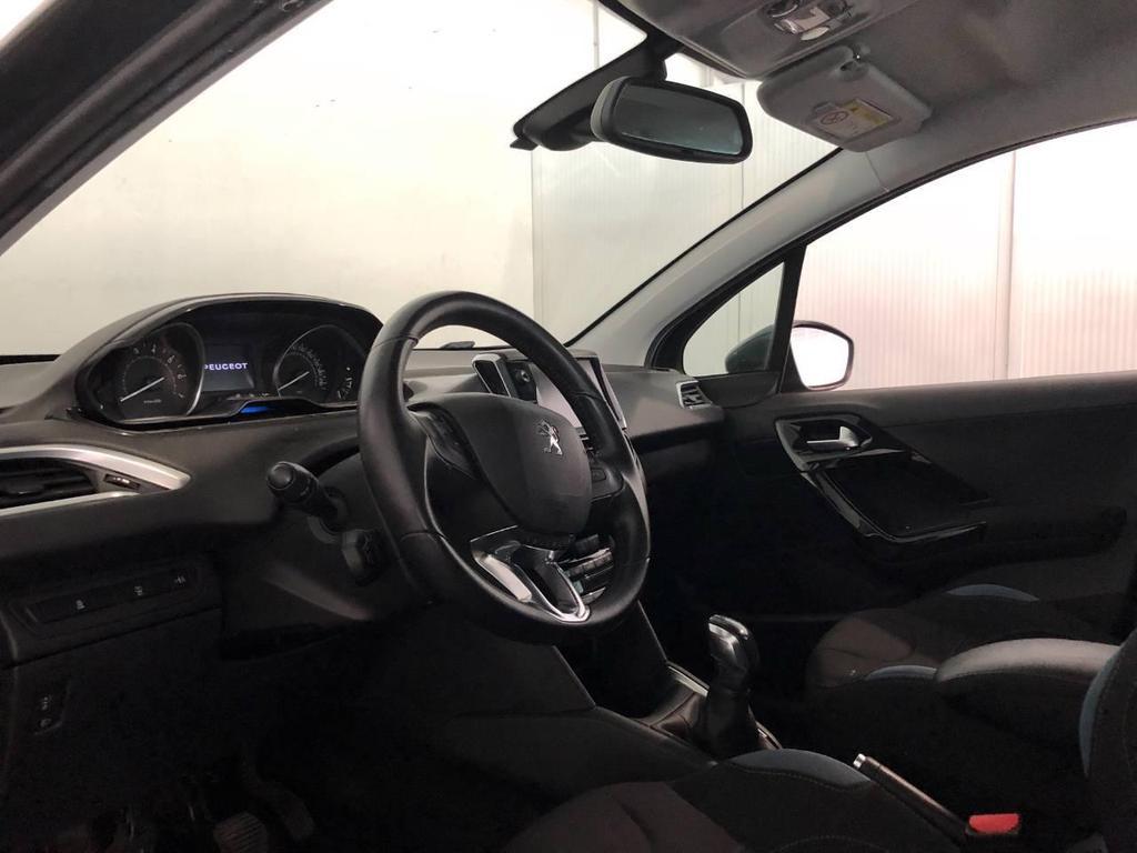Peugeot 208 5 Porte 1.2 VTi Allure