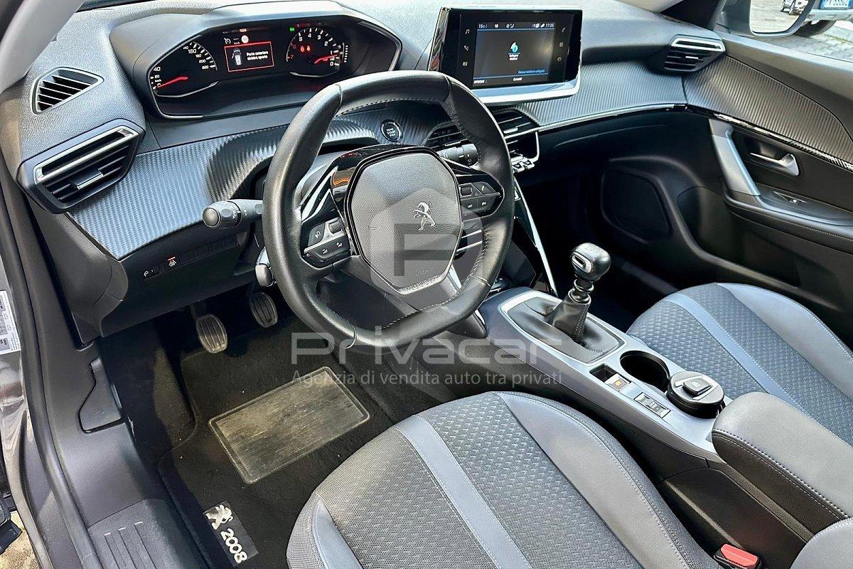 PEUGEOT 2008 PureTech 100 S&S Allure Navi Pack