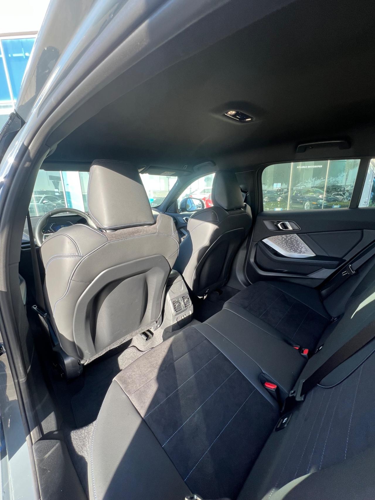 Bmw 118d MSport possibilità noleggio no scoring