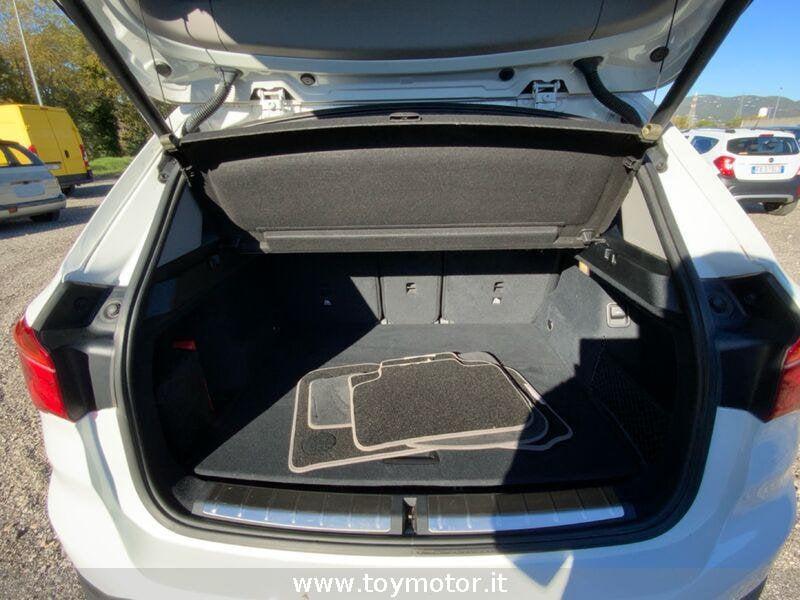 BMW X1 (F48) sDrive18d xLine