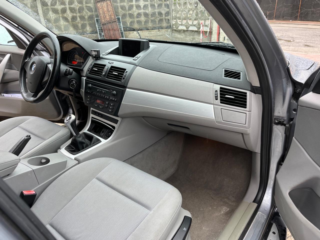 Bmw X3 2.0d cat Futura