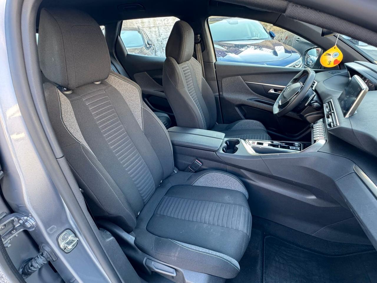 Peugeot 3008 BlueHDi 130 S&S EAT8