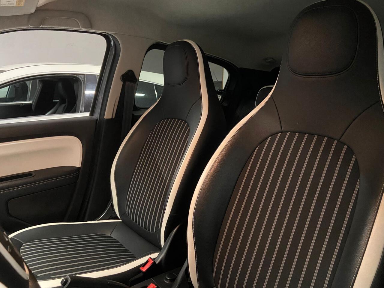 Renault Twingo SCe 65 CV Intens