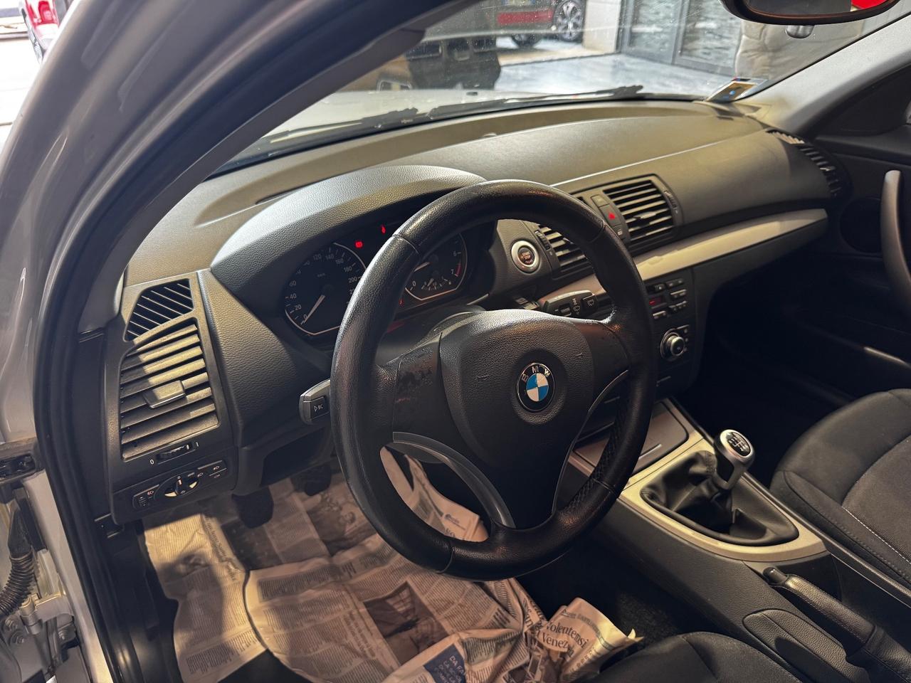 Bmw 116 116i cat 5 porte Attiva