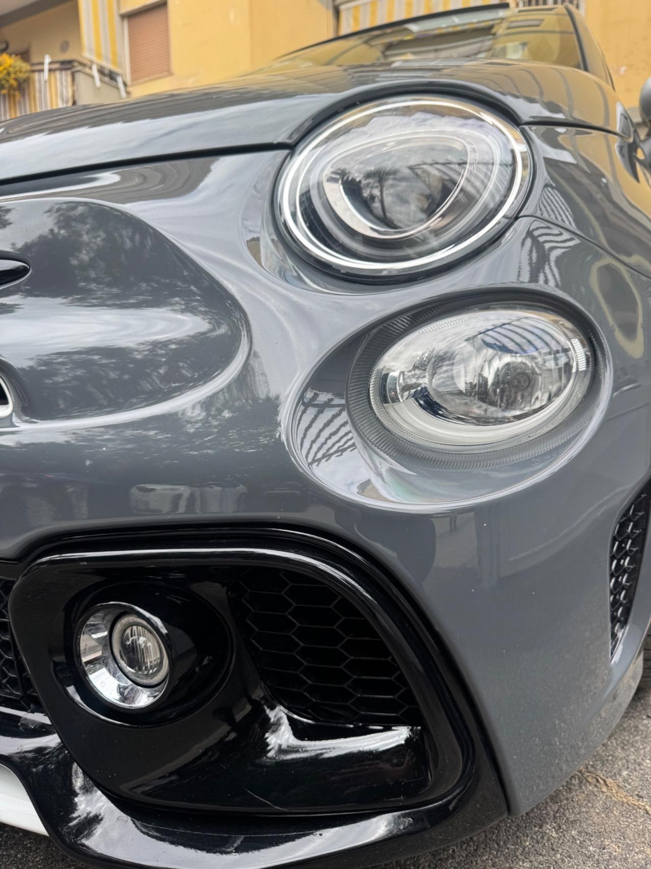 Abarth 595 1.4 Turbo T-Jet 180 CV cabrio