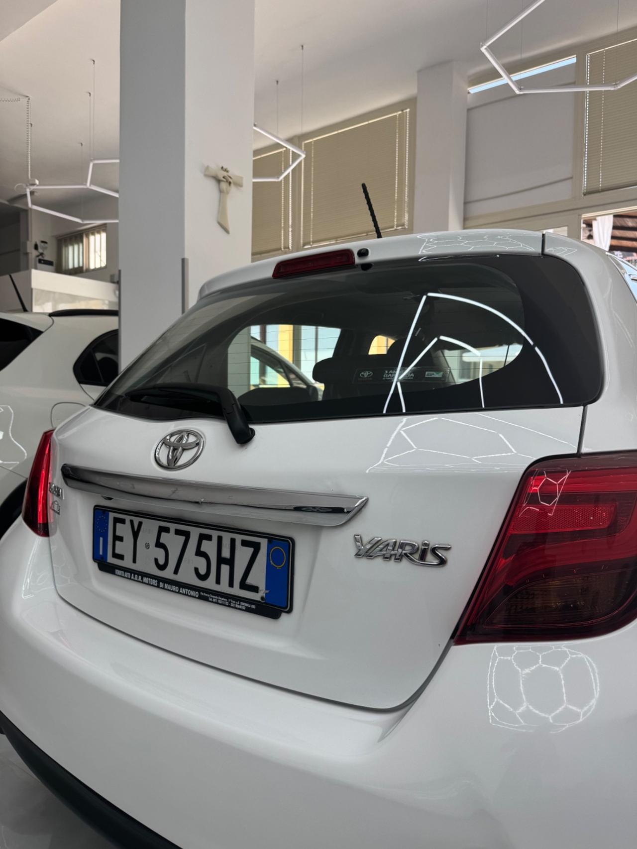 Toyota Yaris 1.0 5 porte Lounge
