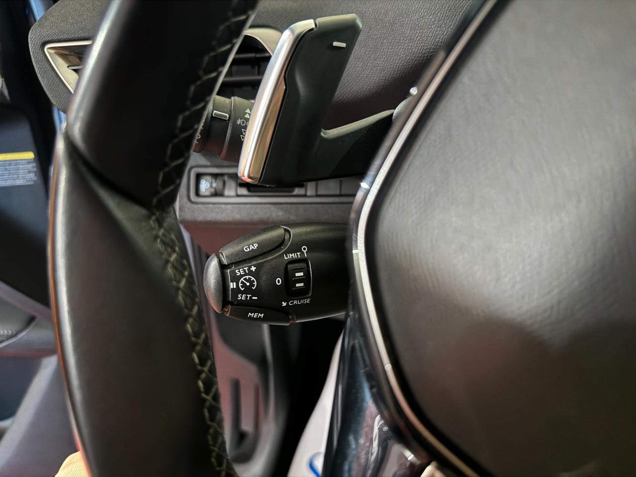 PEUGEOT 5008 1.5 BLUEHDI 130CV EAT8 7 POSTI ALLURE 2020