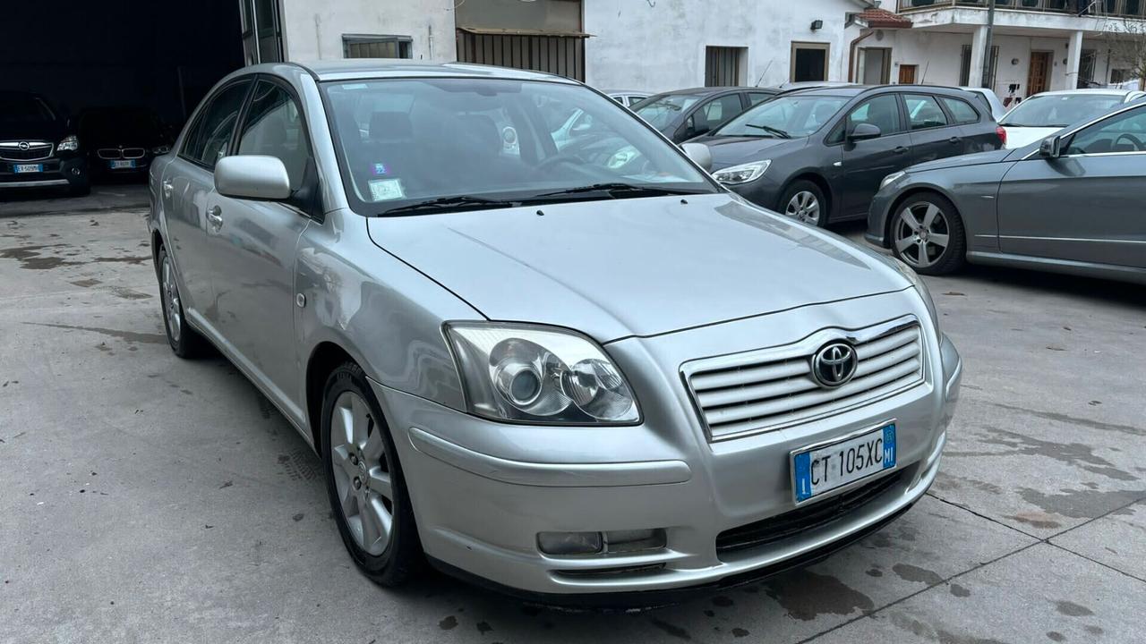 Toyota Avensis 2.2 D-4D 16V