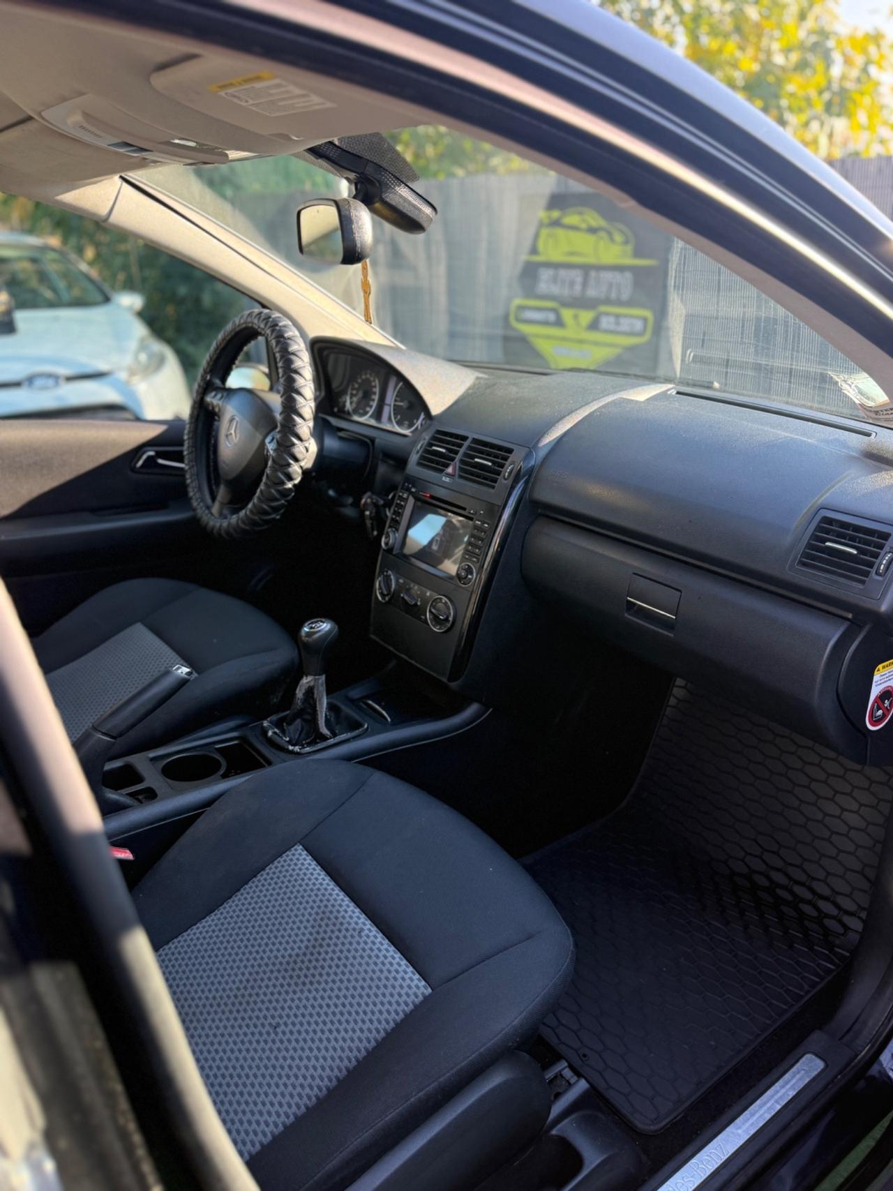 Mercedes CLASSE A180 DIESEL ELEGANCE NEOPATENTATI