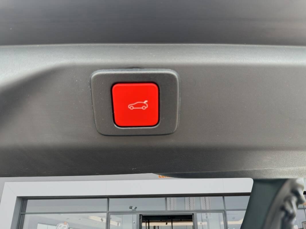 Peugeot 3008 1.2 hybrid GT 145cv AUTOMATICA TELECAM 360