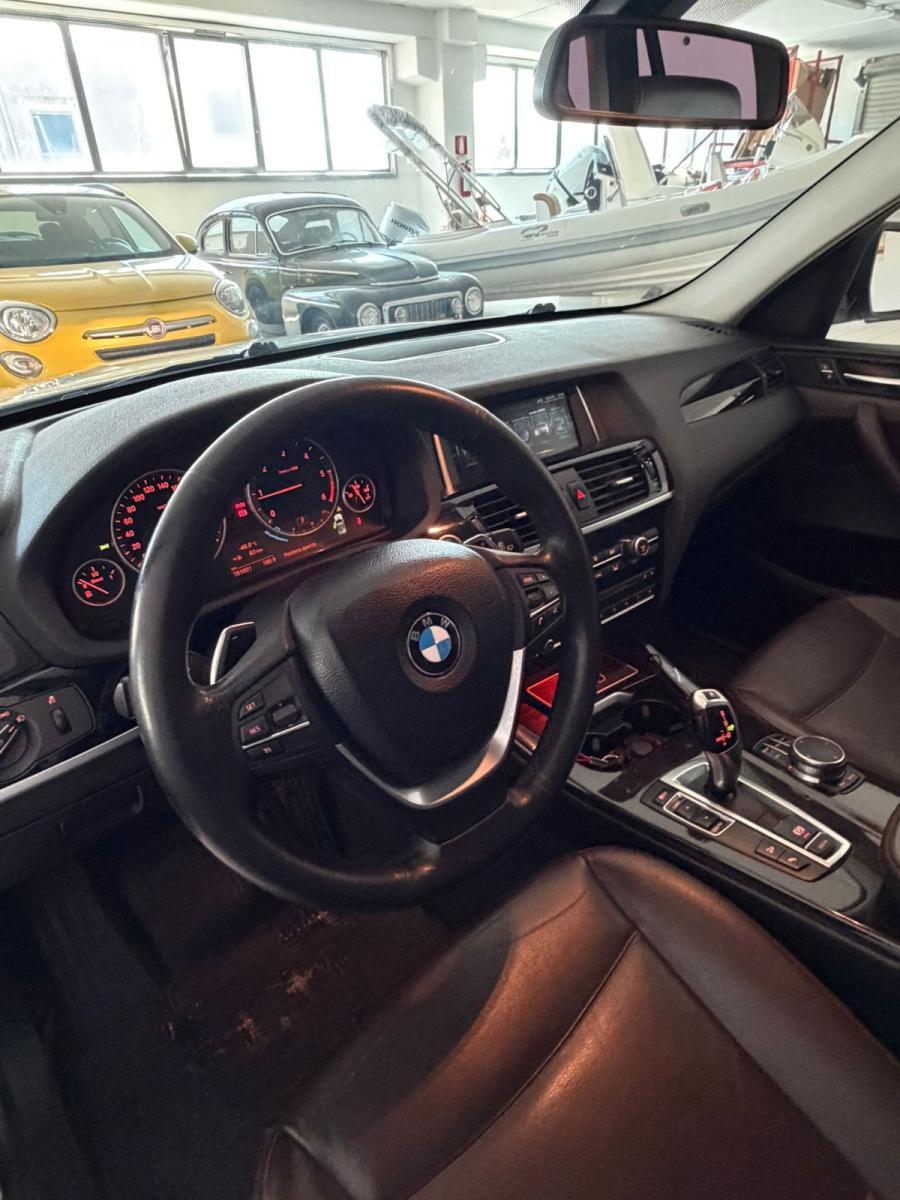 BMW - X3 - xDrive20d xLine