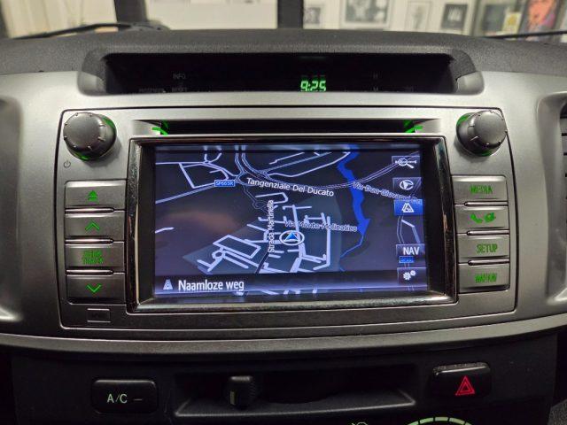 TOYOTA Hilux D-4D 4WD EXTRA CAB MANUALE