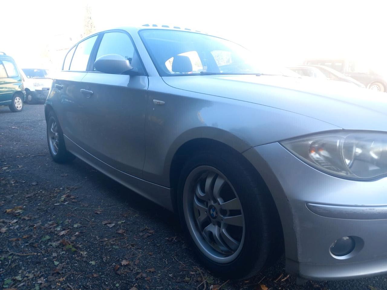 Bmw 118 118d cat 5 porte Futura