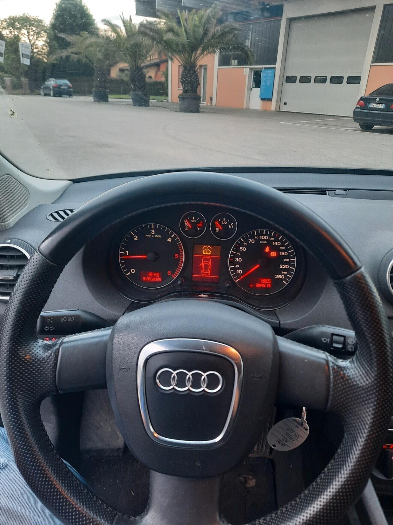 Audi A3 2.0 16V TDI ESTERNO S-LINE Ambition 170 cavalli