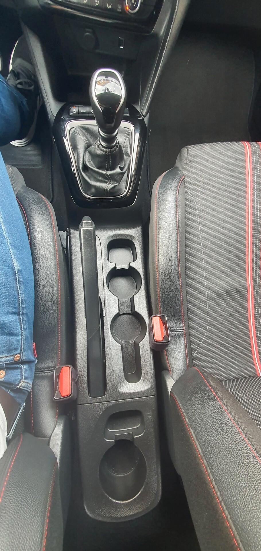 Opel Corsa 1.2 100 CV GS Line