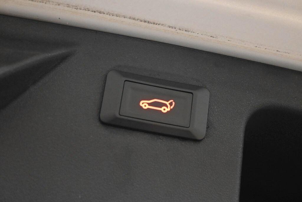 LAND ROVER Discovery Sport Discovery Sport 2.0D...