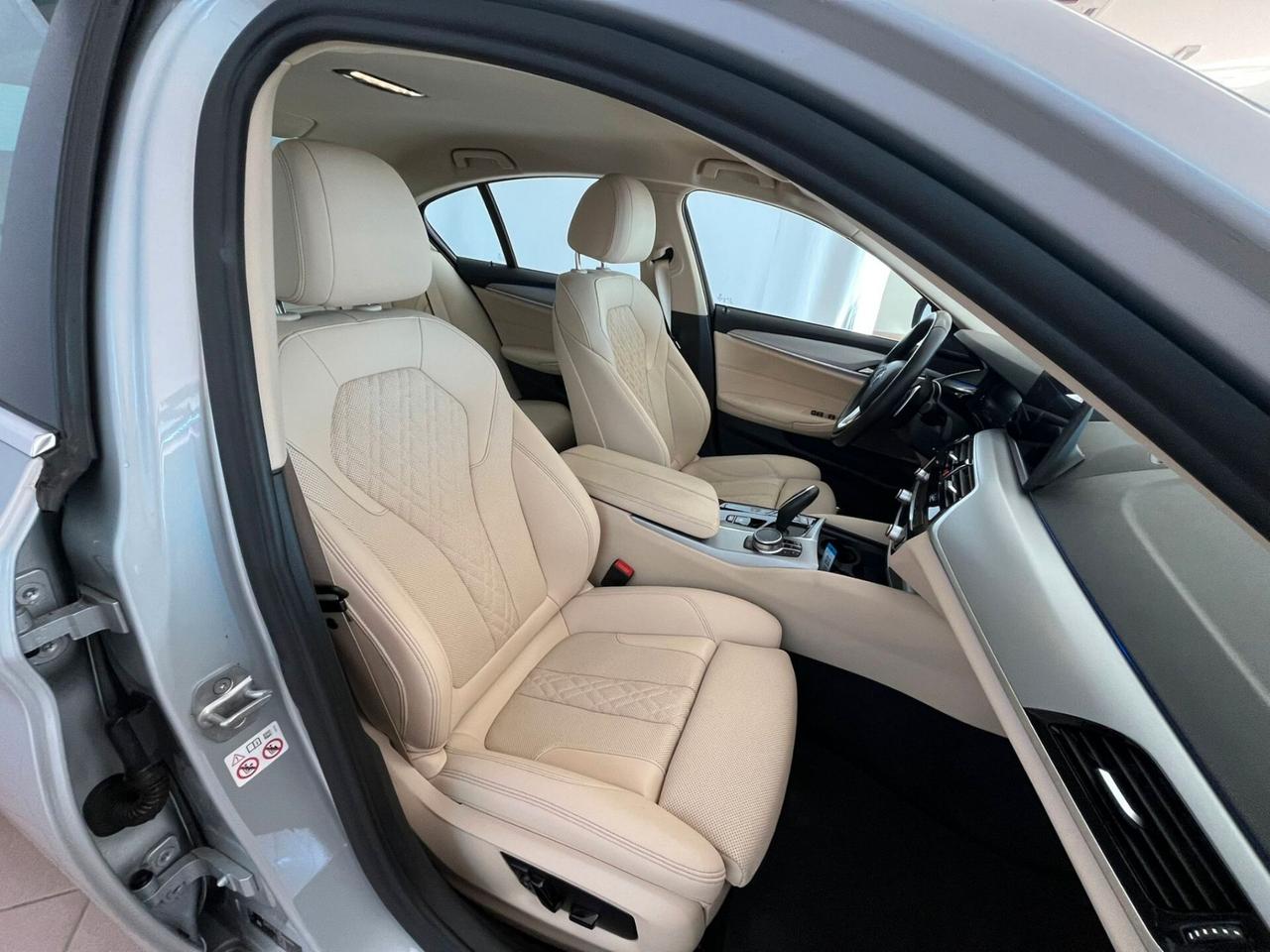 Bmw 520 520d 48V Business