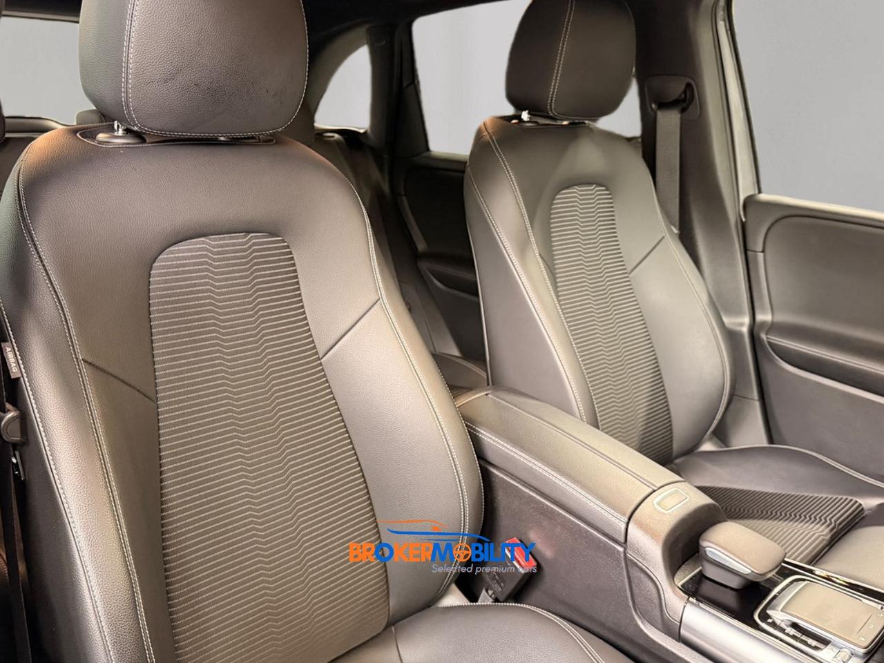 Mercedes-Benz B 180 Sport auto