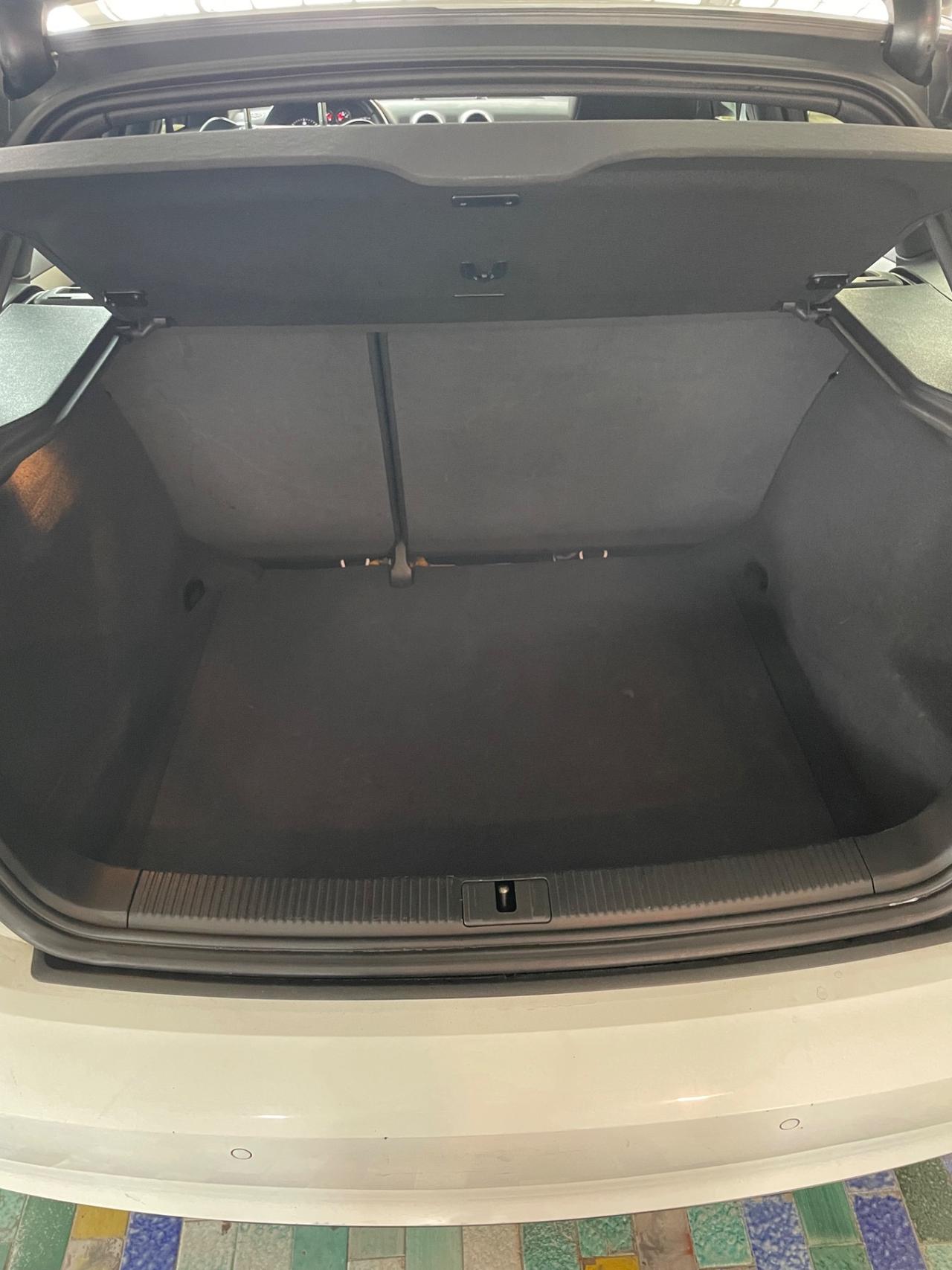 Audi A3 2.0 Tdi 140cv S-Tronic S LINE 100 Mila Km