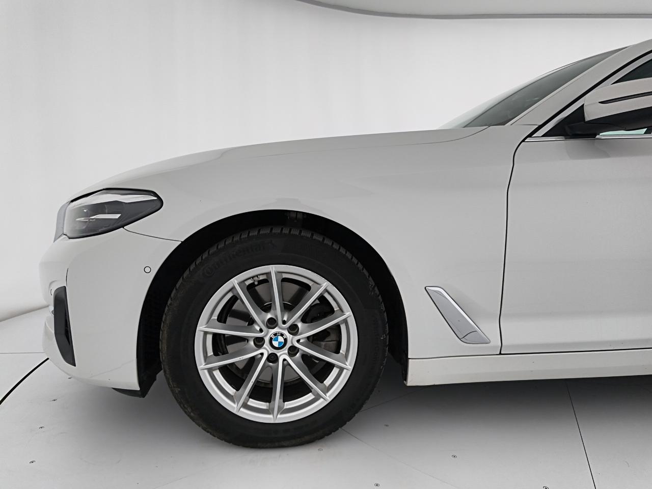 BMW Serie 5 520d xDrive Berlina 48V Business