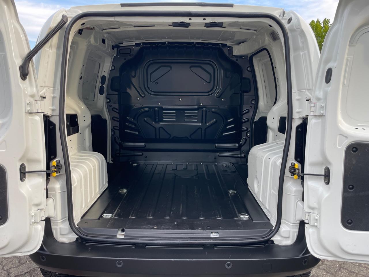 Fiat Fiorino 1.3 MJT 95CV Combinato SX