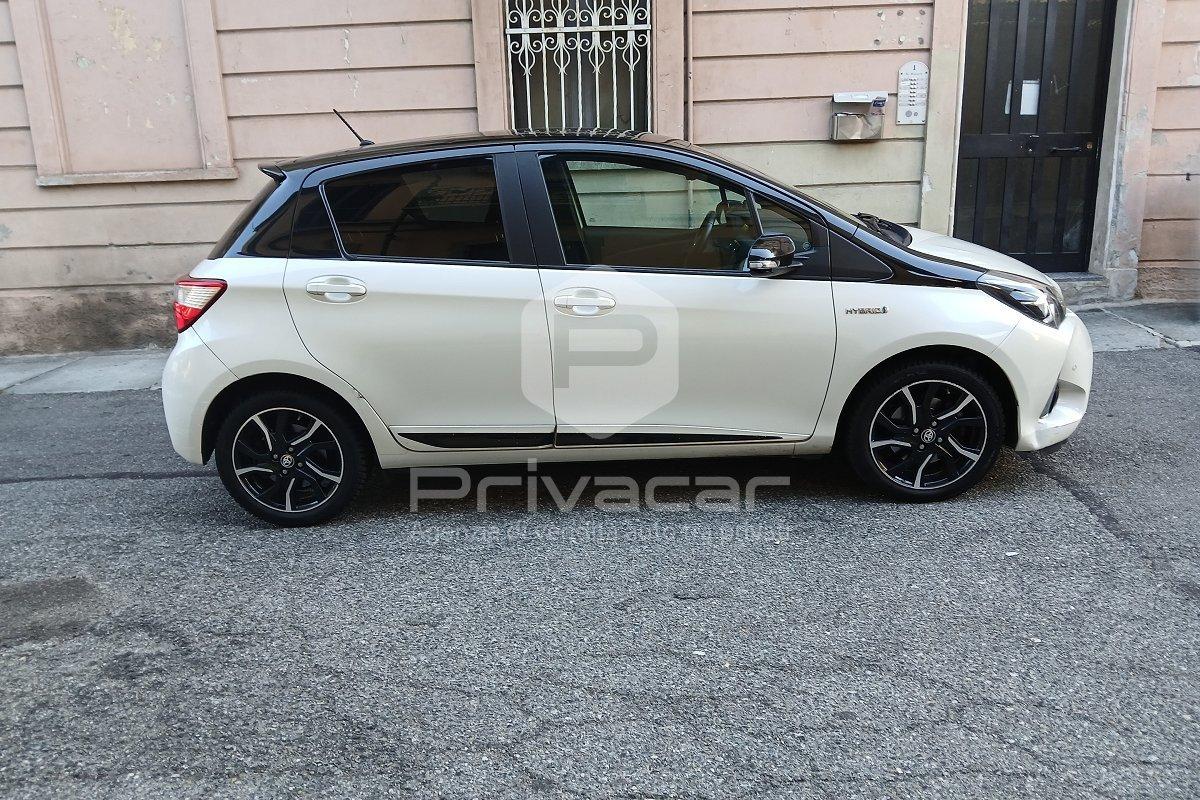 TOYOTA Yaris 1.5 Hybrid 5 porte Trend "White Edition"