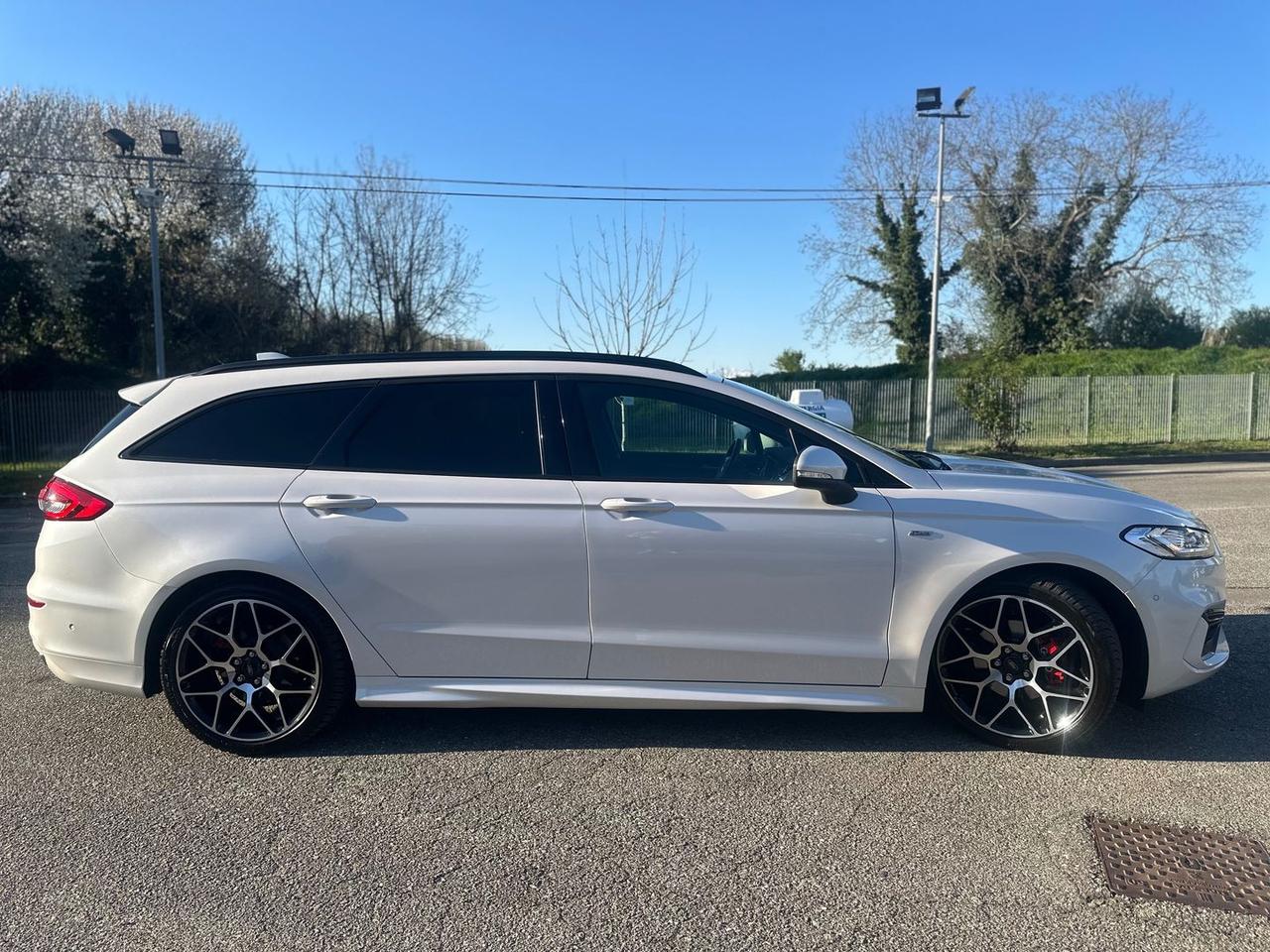 Ford Mondeo ST Line Business 2.0 HEV #10256