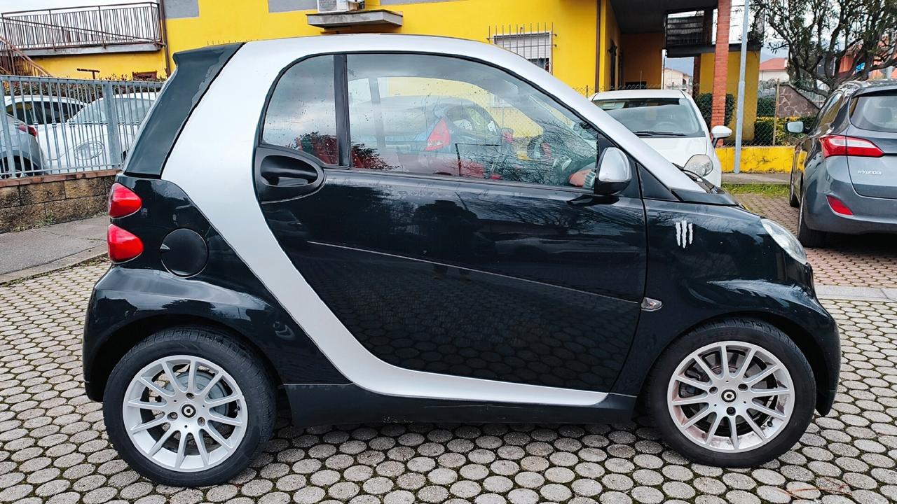 Smart ForTwo 1000 52 kW coupé passion