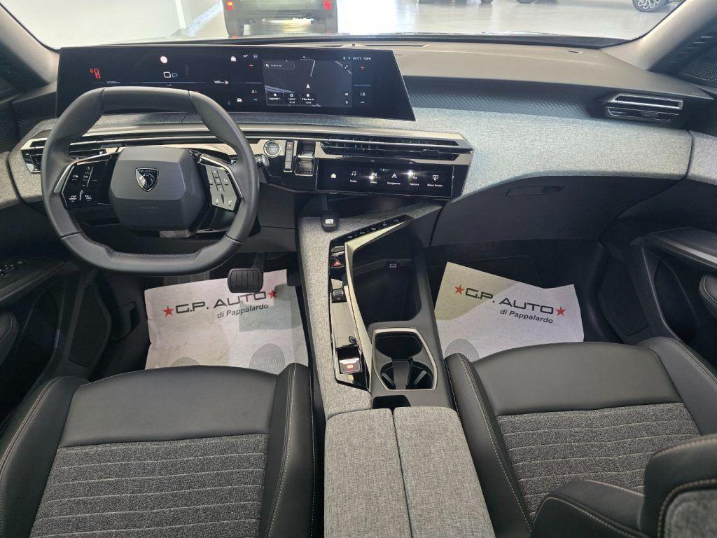 Peugeot 3008 Hybrid 145CV e-DCS6 Allure