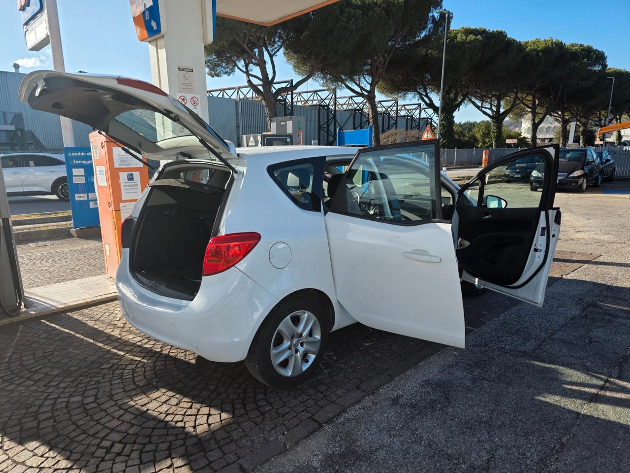 Opel Meriva 1.4 100CV Cosmo con 150.000km Neopatentati ok