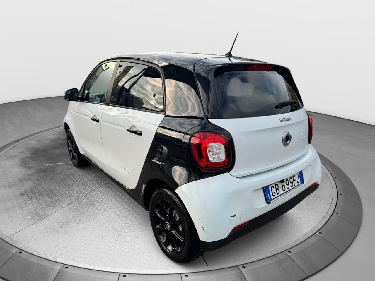 SMART FORFOUR 1.0cc 70cv Passion + Euro Block