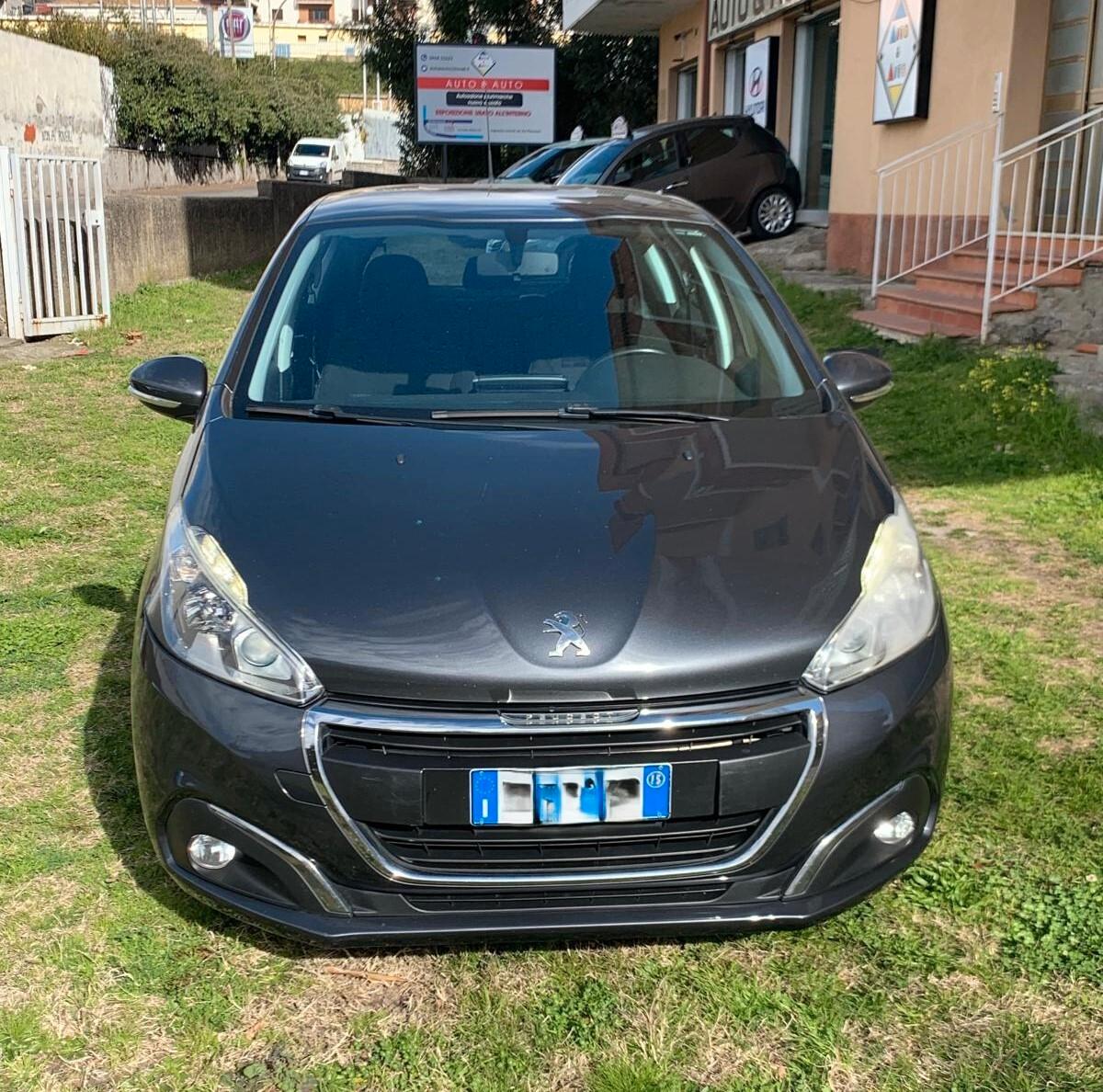 Peugeot 208 BlueHDi 75 5 porte Allure