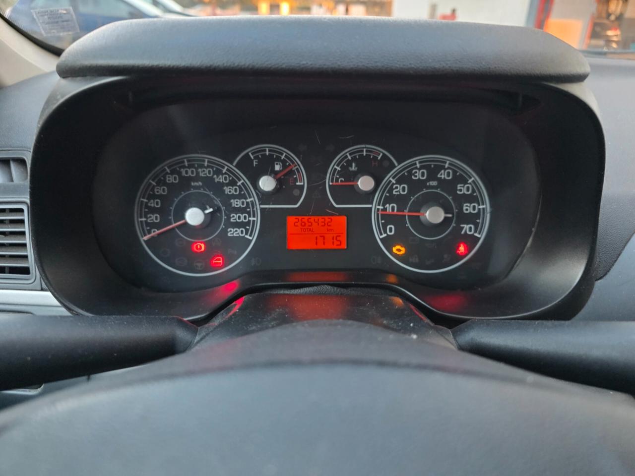 Fiat Grande Punto 1.3 MJT 75 CV 5 porte Dynamic