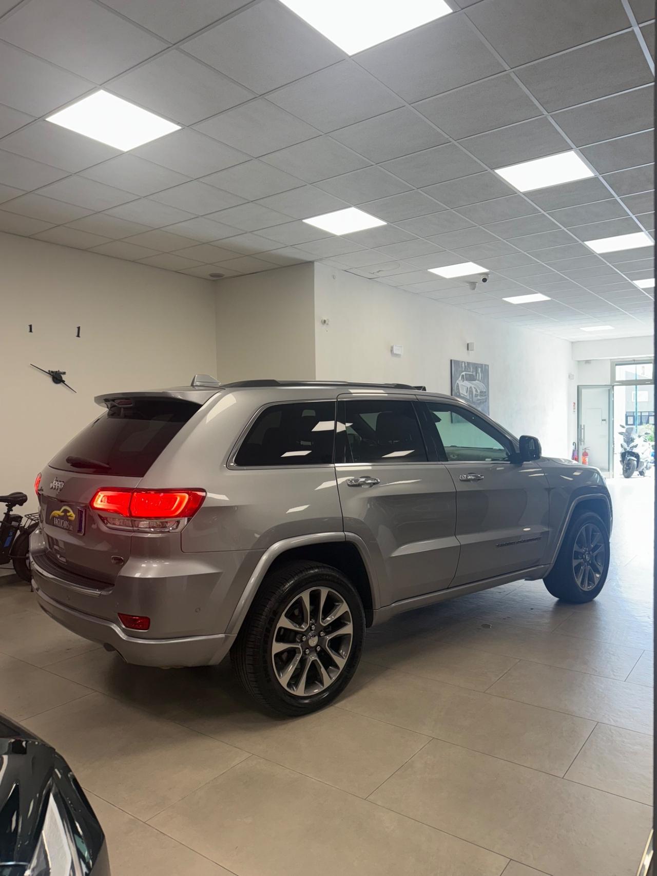 Jeep Grand Cherokee 3.0 V6 CRD 250 CV Multijet II Overland